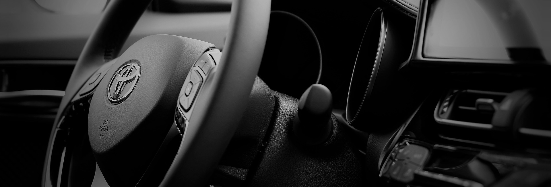 THE BEST TOYOTA COROLLA CAR STEREOS AT XTRONS